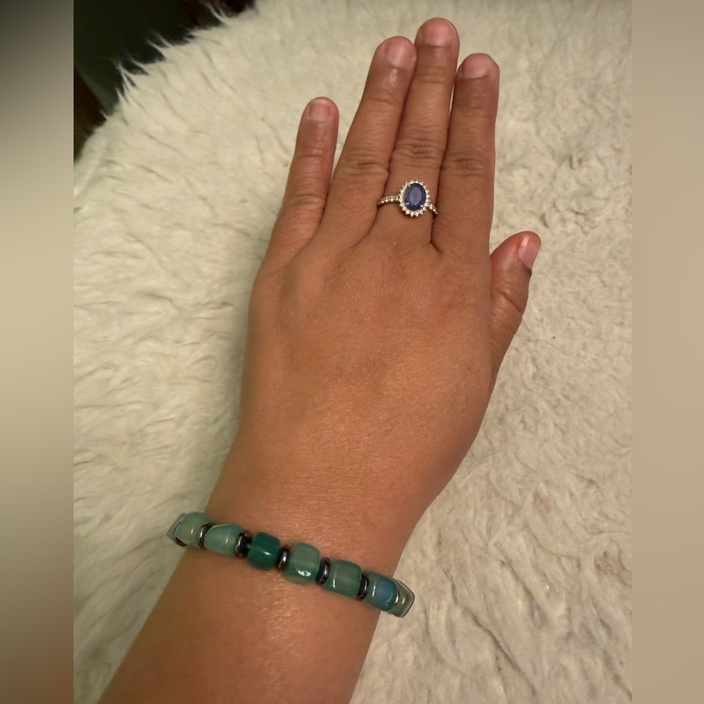 Elegant Green Agate Stone Bracelet